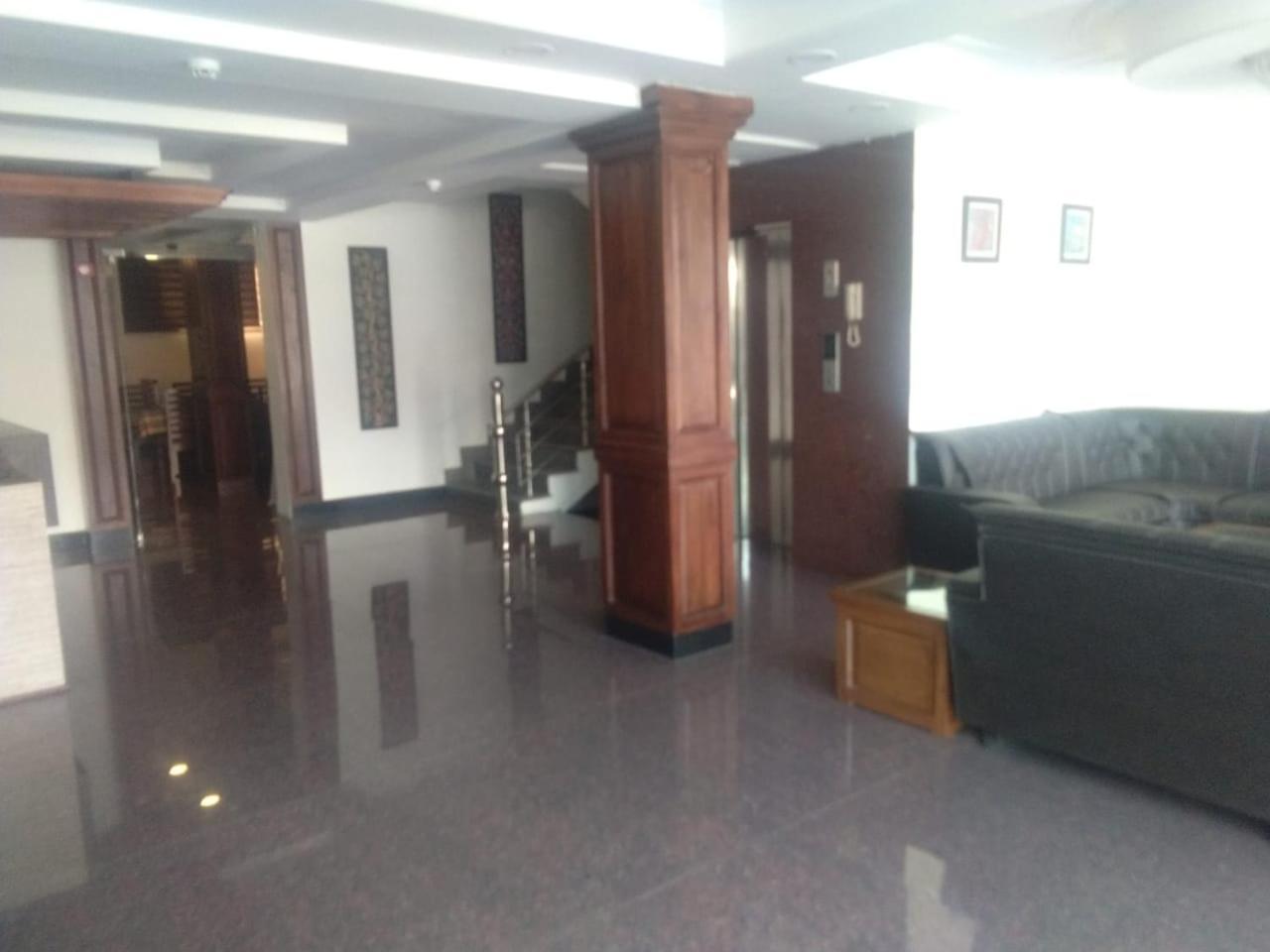 Hotel The Valley View Kashmir Srīnagar Eksteriør bilde